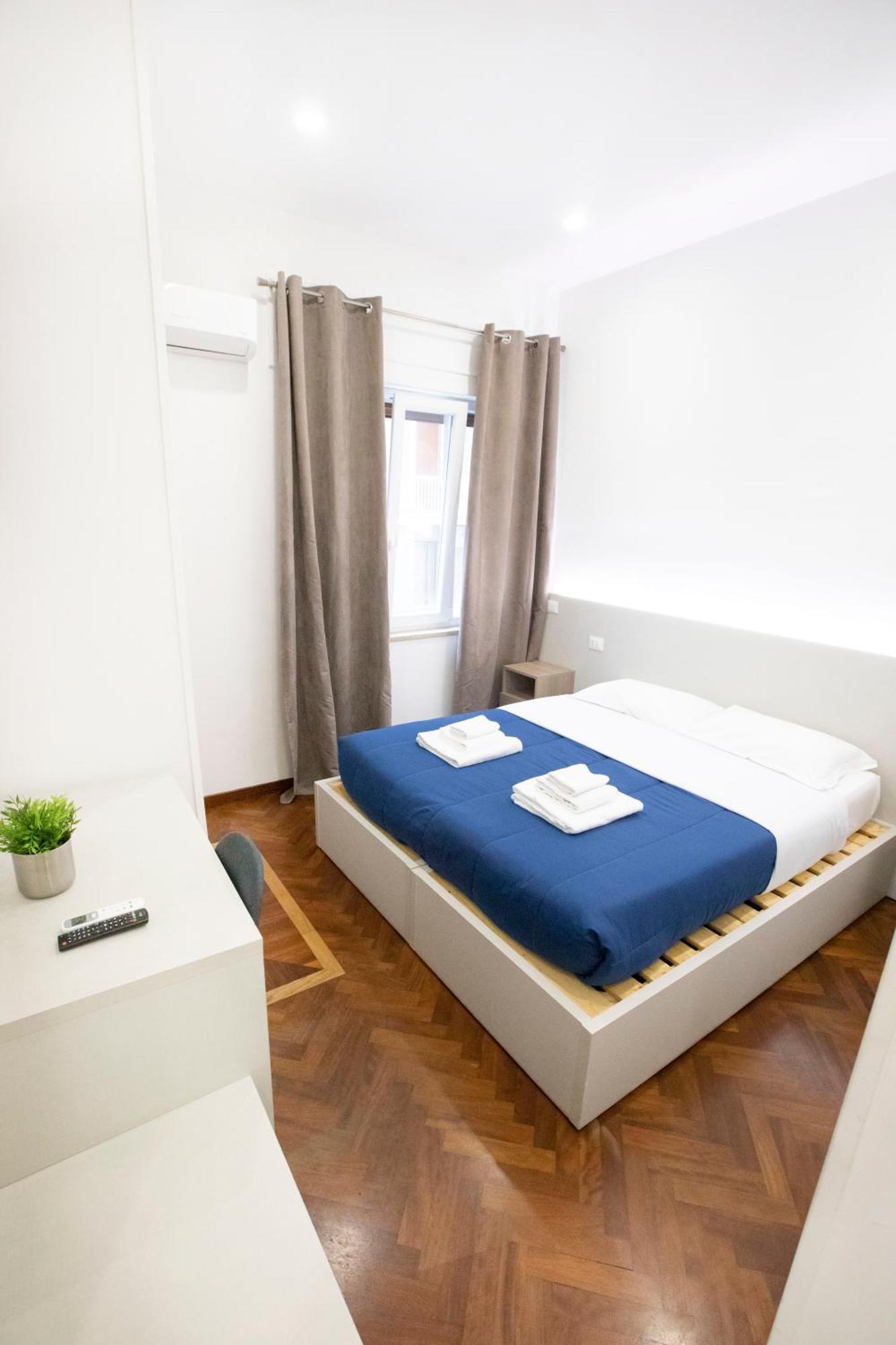Hall Inn B&B In نابولي المظهر الخارجي الصورة