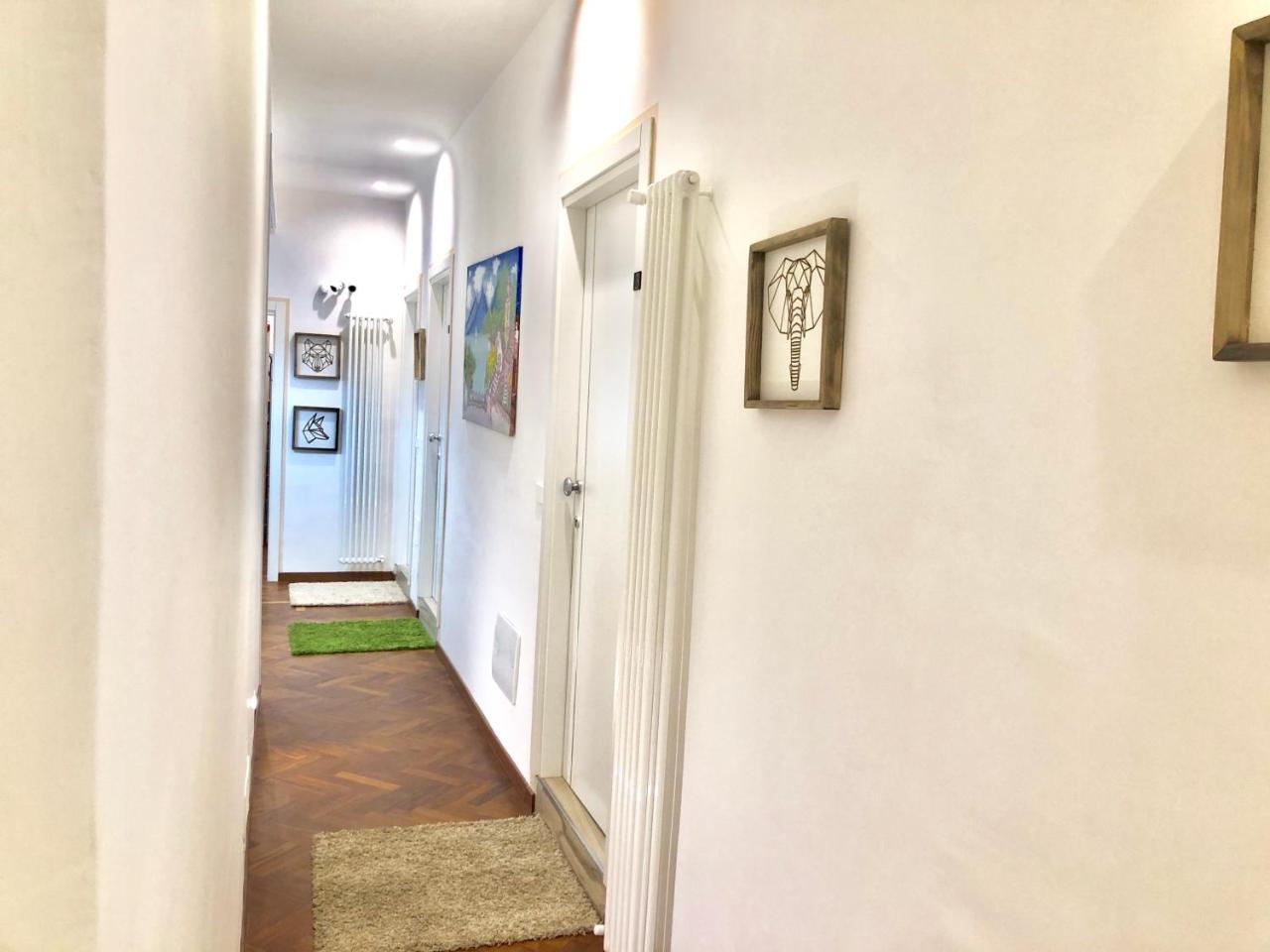 Hall Inn B&B In نابولي المظهر الخارجي الصورة